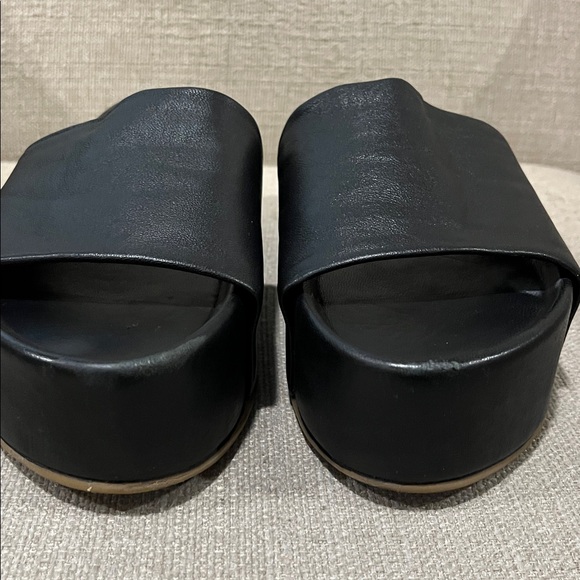 Beek Albatross Slides Black Leather Slides Size 6 - Picture 6 of 11